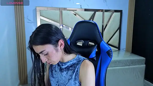 Snapshot of Maily_a_ chatting on 02/28/26, 03:07 Maily a online show from 02/28/26, 03:07