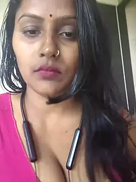 Snapshot of Jasmine_Januja chatting on 01/06/26, 08:51 Jasmine Januja online show from 01/06/26, 08:51