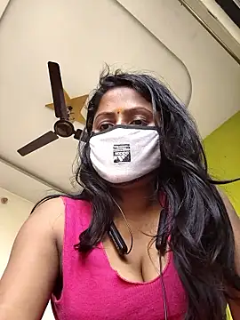 Snapshot of Jasmine_Januja chatting on 01/11/26, 06:51 Jasmine Januja online show from 01/11/26, 06:51