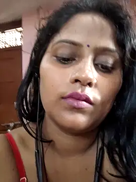 Snapshot of Jasmine_Januja chatting on 05/15/26, 10:50 Jasmine Januja online show from 05/15/26, 10:50