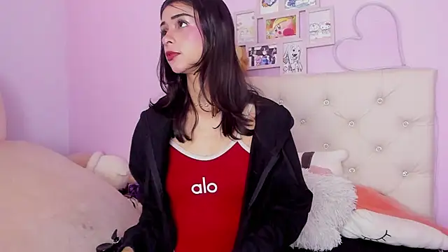 Yuni kim online show from 11/07/25, 03:34