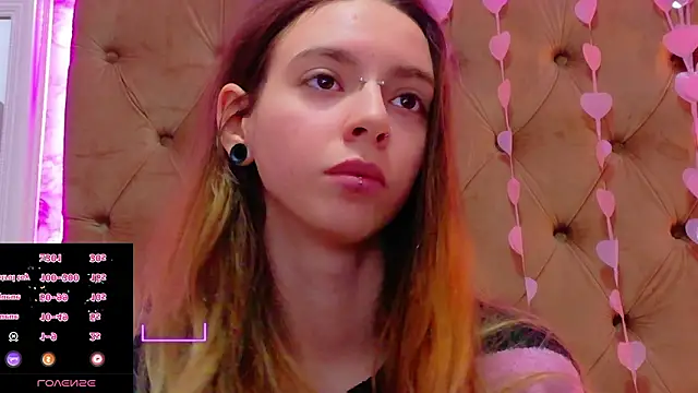 CoraVex online show from 03/04/26, 05:02