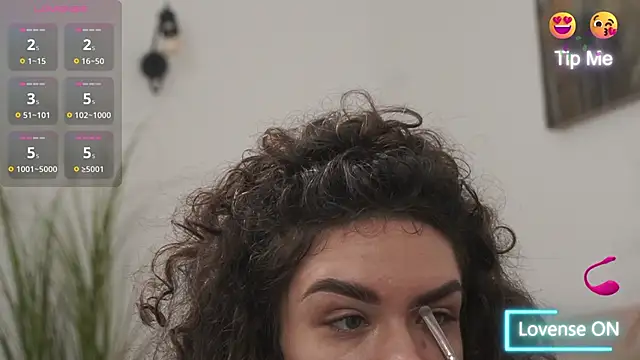 Snapshot of adisson_fox chatting on 12/02/25, 07:14 adisson fox online show from 12/02/25, 07:14