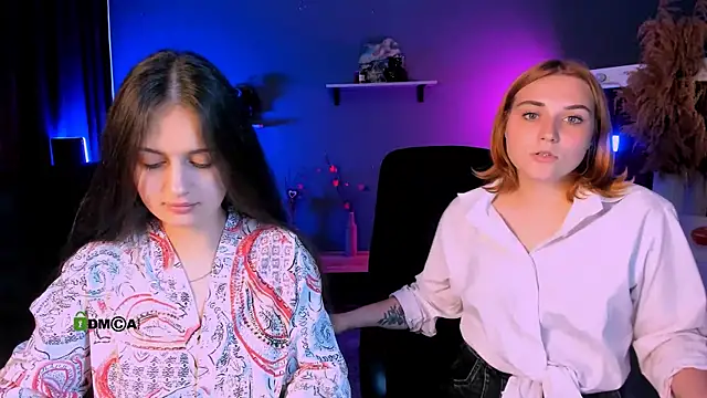 Snapshot of casey_meow_ chatting on 09/19/25, 05:53 casey meow online show from 09/19/25, 05:53