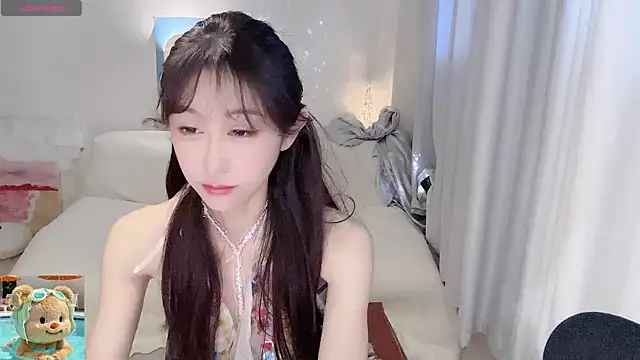 ai-ai-mi online show from 04/23/26, 02:02