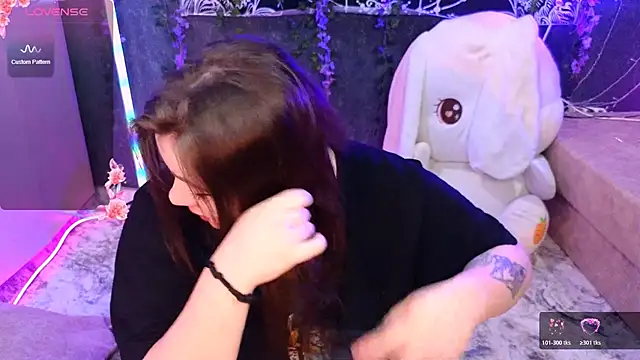 Marshmallowbeauty online show from 12/21/25, 10:17