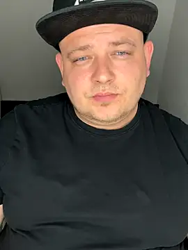 xXLustMolchXx online show from 09/23/25, 04:21