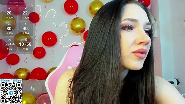 Helen Spark online show from 10/10/25, 01:59