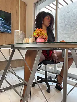 alessia moon1 online show from 06/04/26, 01:50