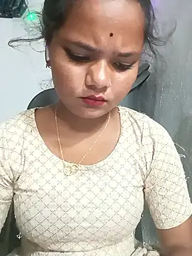 Hot Shredha online show from 10/24/25, 01:29