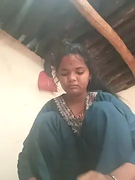 Hot Shredha online show from 11/25/25, 02:33