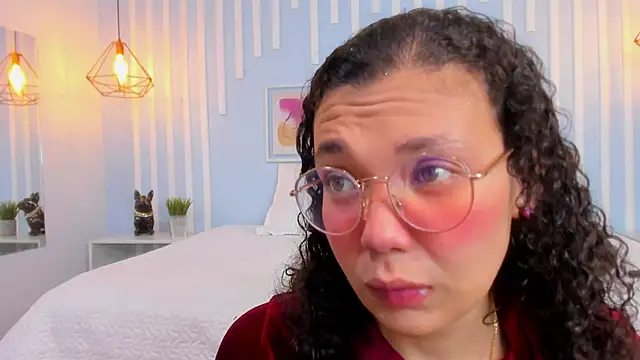 SweetStarr  online show from 10/05/25, 01:53