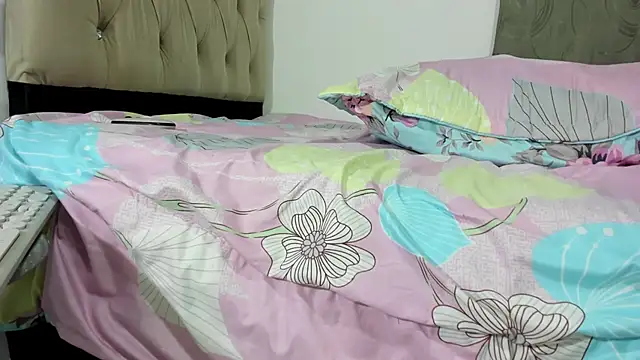 brandy h9 online show from 10/22/25, 02:34