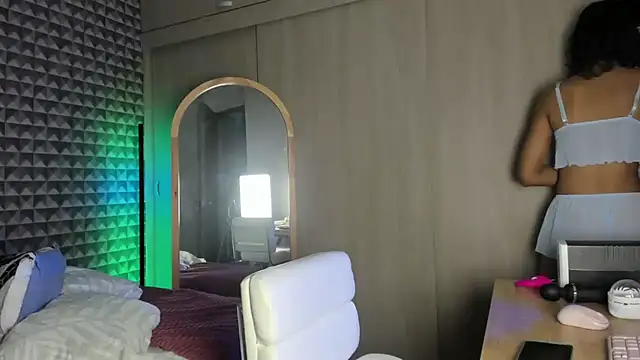 MissDhana online show from 02/19/26, 02:18