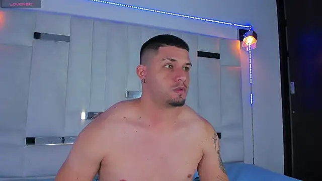 Snapshot of Jacob19_ chatting on 09/28/25, 02:06 Jacob19  online show from 09/28/25, 02:06