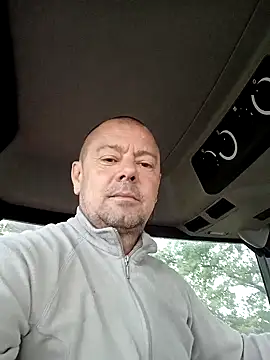 Snapshot of hugoboys4576 chatting on 09/22/25, 07:54 hugoboys4576 online show from 09/22/25, 07:54