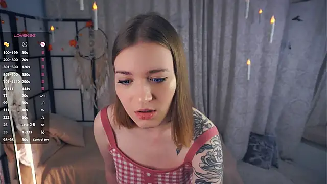 JinnySitts online show from 11/01/25, 08:55