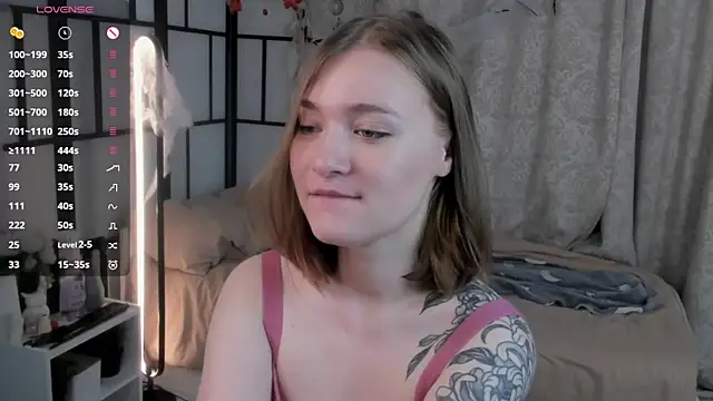 JinnySitts online show from 11/12/25, 08:08