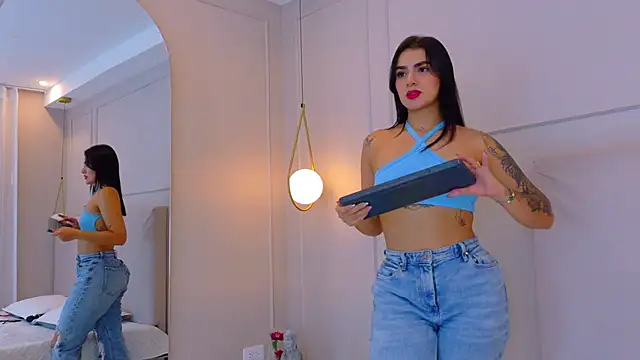 ElectraScot online show from 04/22/26, 07:26