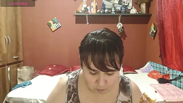 Sasharosee2 online show from 11/14/25, 12:48