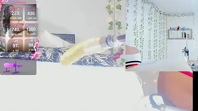 Ashley  Jones   online show from 04/23/26, 09:19