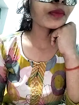 ms-naina online show from 02/27/26, 07:19