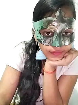 ms-naina online show from 03/17/26, 07:39