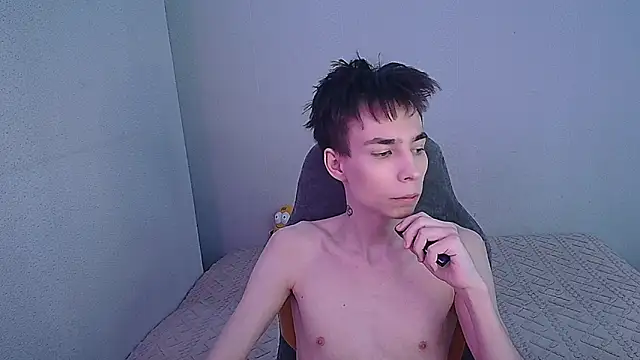 Snapshot of adam_kpoy chatting on 10/05/25, 02:04 adam kpoy online show from 10/05/25, 02:04