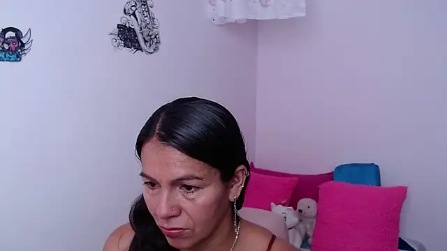 camilavargas  online show from 02/13/26, 06:59