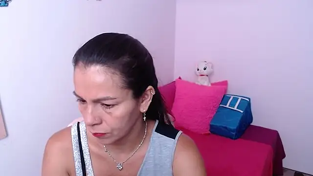 camilavargas  online show from 04/09/26, 03:39