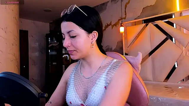 sophiadoll tf online show from 07/18/26, 01:15