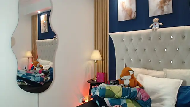 Snapshot of SalvadorFit chatting on 02/20/26, 07:47 SalvadorFit online show from 02/20/26, 07:47