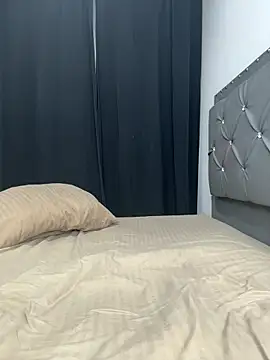 Snapshot of arthurdavies chatting on 11/04/25, 05:39 arthurdavies online show from 11/04/25, 05:39