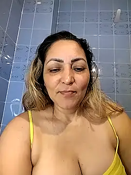 Lunita86 online show from 11/06/25, 02:34