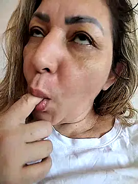 Lunita86 online show from 02/14/26, 02:36