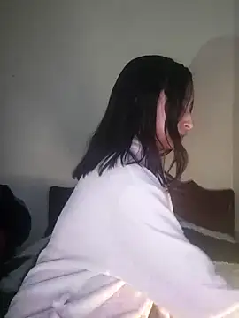 Vale stone  online show from 09/29/25, 03:33