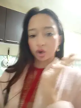 Vale stone  online show from 04/11/26, 07:45