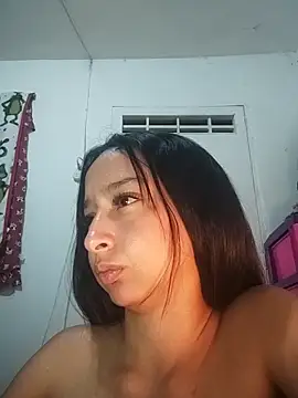 Snapshot of Vale_stone_ chatting on 05/08/26, 04:18 Vale stone online show from 05/08/26, 04:18