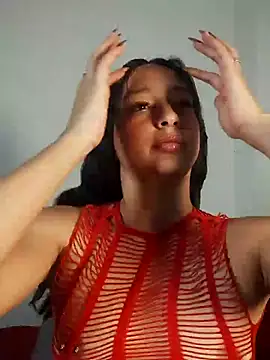 Snapshot of Vale_stone_ chatting on 07/31/26, 04:12 Vale stone online show from 07/31/26, 04:12