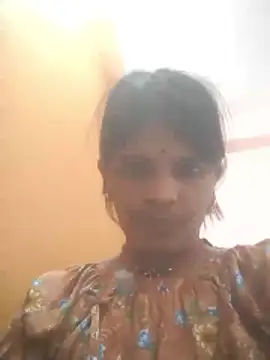 Snapshot of Hott_cutgirl chatting on 10/10/25, 11:31 Hott cutgirl online show from 10/10/25, 11:31