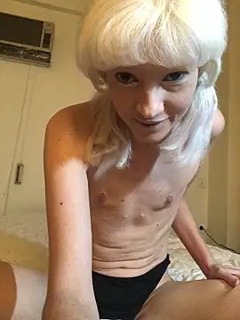 juliaoneandonly online show from 09/23/25, 08:39