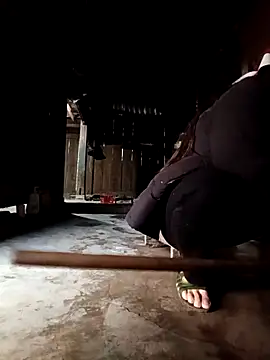 callistra online show from 12/22/25, 12:07