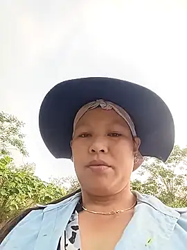 callistra online show from 04/23/26, 01:07