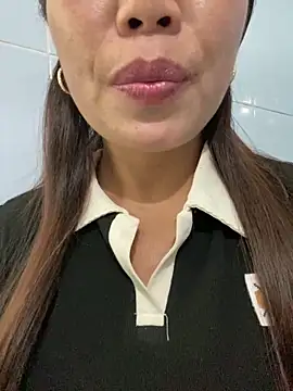 Milky-milk online show from 03/26/26, 05:24