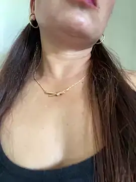 Milky-milk online show from 04/22/26, 02:36