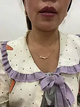 Milky-milk online show from 04/22/26, 02:51