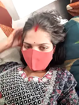 Snapshot of Sh_suhani chatting on 10/08/25, 08:23 Sh suhani online show from 10/08/25, 08:23