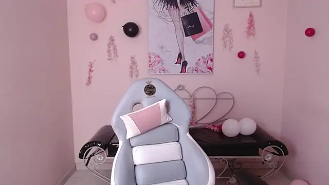 gaby angel  online show from 10/19/25, 01:45