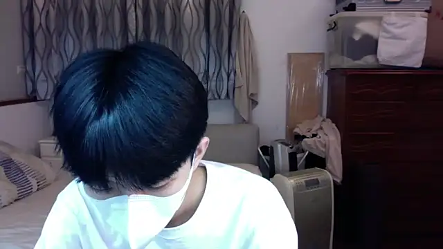 Snapshot of kai101010 chatting on 11/02/25, 03:03 kai101010 online show from 11/02/25, 03:03