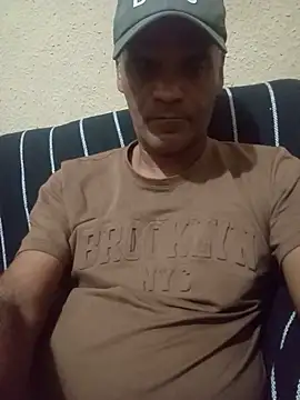 Snapshot of JeffersonRay chatting on 05/18/26, 03:35 JeffersonRay online show from 05/18/26, 03:35